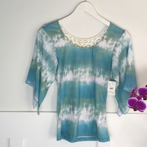 Blu Claire Butterfly Sleeve Tie Dye Top w/Lace Bck